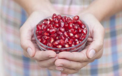 4 Ways Pomegranate Extends Women’s Lives