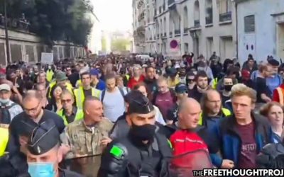 French Police Lay Down Shields Join 100,000 Protesters Marching Against Vaccine Passport