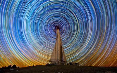The Center of All By  IAM SAUMS
